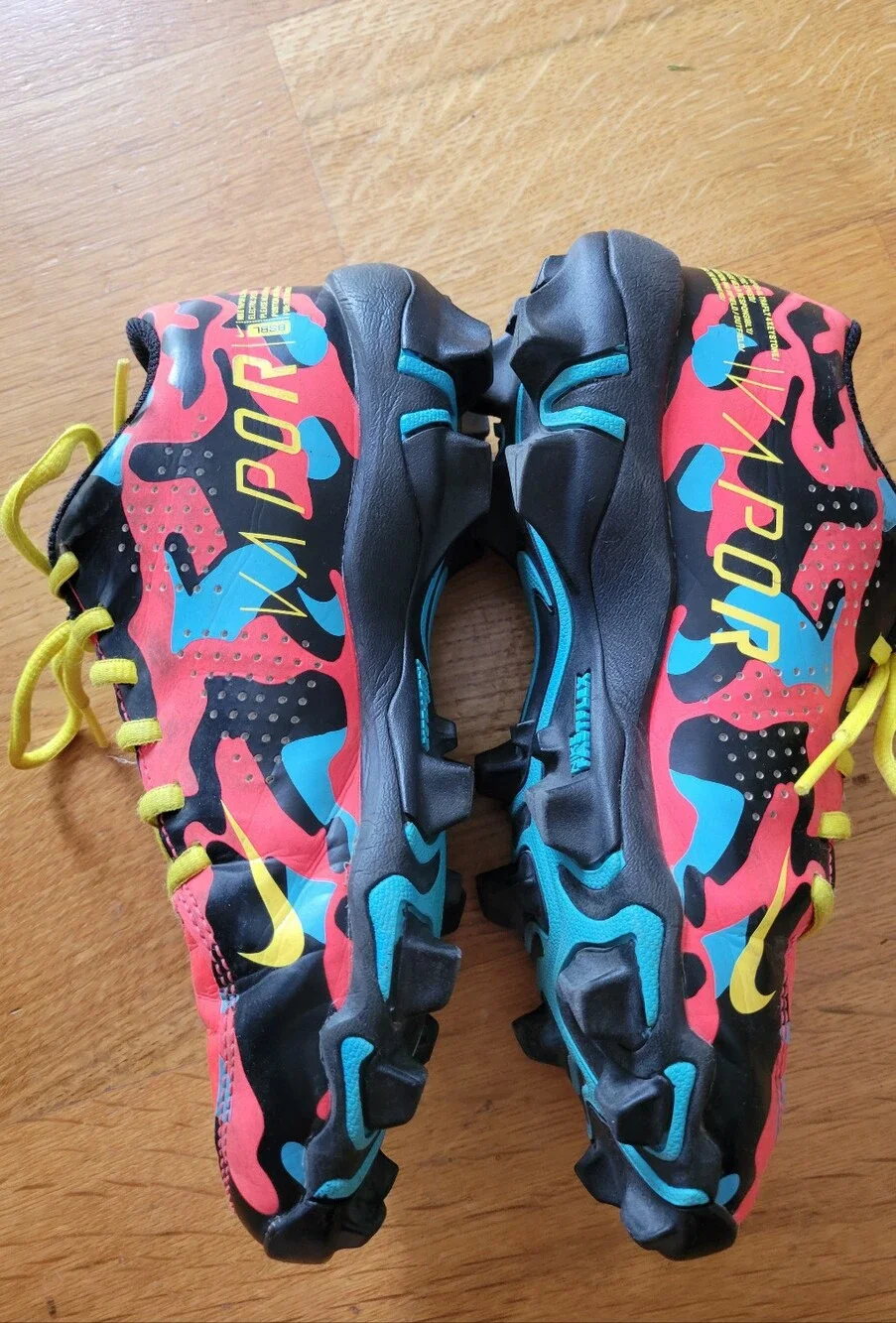 Boys size 4 baseball cleats - Picture 4 of 6